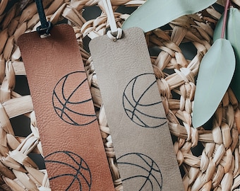 Leather Bookmark | Basketball | Page keeper | Book Lover | Reader Gift | Page marker | Booknerd Gift | Teacher Gift | Teen Gift