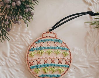 Christmas Embroidery Kit | DIY Wood Ornament Craft