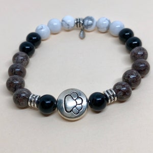 Gemstone beaded bracelet, pet memorial jewelry, cat remembrance jewelry, cat color jewelry, dog remembrance jewelry, dog color jewelry