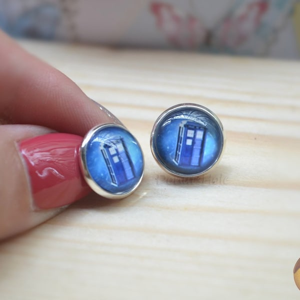 Tardis Earrings,10mm / 12mm Tardis Studs,Doctor Who Earrings,Police box Earrings,Personalized Groom/Groomsmen Cufflinks,Anniversary Gift