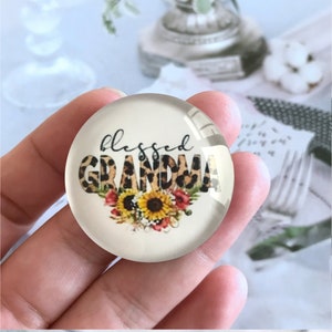 Blessed Oma Cabochon / Glasdruckknopf, 10 mm 12 mm 14 mm 16 mm 18 mm 20 mm 25 mm 30 mm 35 mm 40 mm Glaskuppel / Ginger Snap Button-R2233024