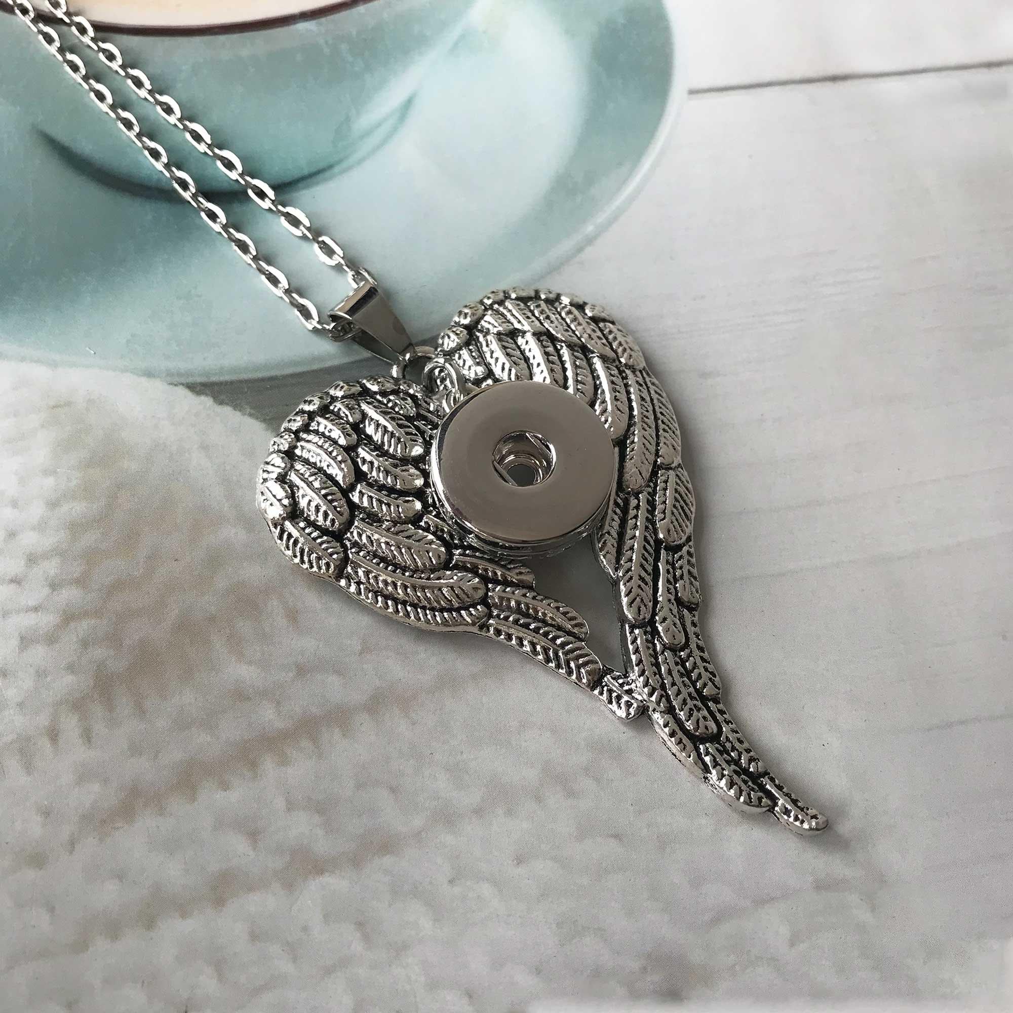 Angel Wings Snap Button Pendant Necklace, Wing Necklace for 18mm