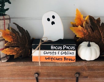 /& Ghouls| Tiered Tray Mini Book Set Faux Book Halloween Decor Goblins Mini Halloween Book Stack |Ghosts Set of 3 Faux Books