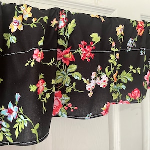Black floral valance 8” x 42” curtain flat . Dining living bedroom kitchen bathroom decor. Gift floral window treatment