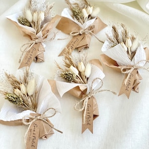 Mini bouquet - Wedding favors for guest - Magnet dried flowers bouquet - Bulk souvenir