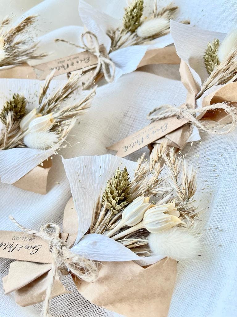 30 piezas de recuerdos de boda para invitados, flores secas, mini ramo de  imanes para invitados