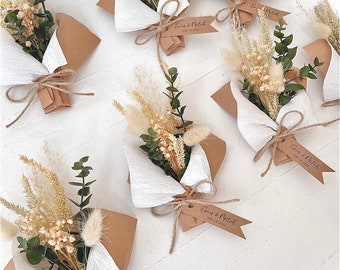 Mini bouquet - Wedding favors for guests - Magnet dried flowers bouquet - Bulk souvenir