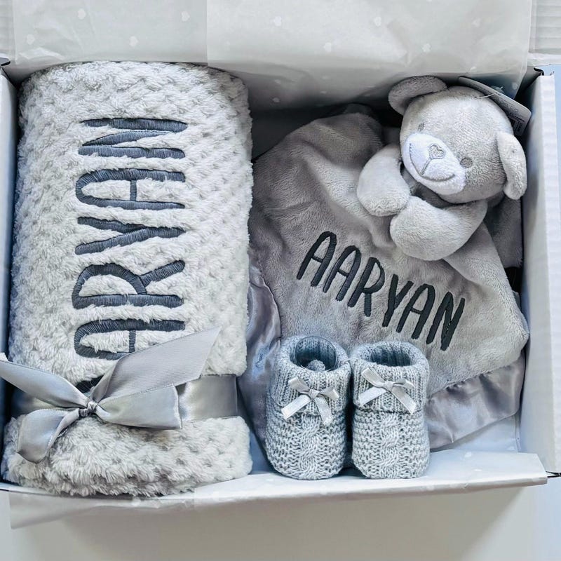 Personalised Embroidered Bear/Elephant Blanket with Name, Comforter and Bootie Set, Baby Shower/Birthday Gift for Newborn/Baby
