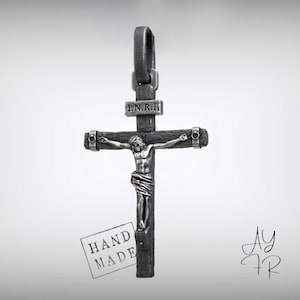 Jesus Kruzifix Anhänger - 925 Silber INRI Kreuz mit Corpus, Dunkler Holz Rücken, katholischer Glaubensschatz für Männer