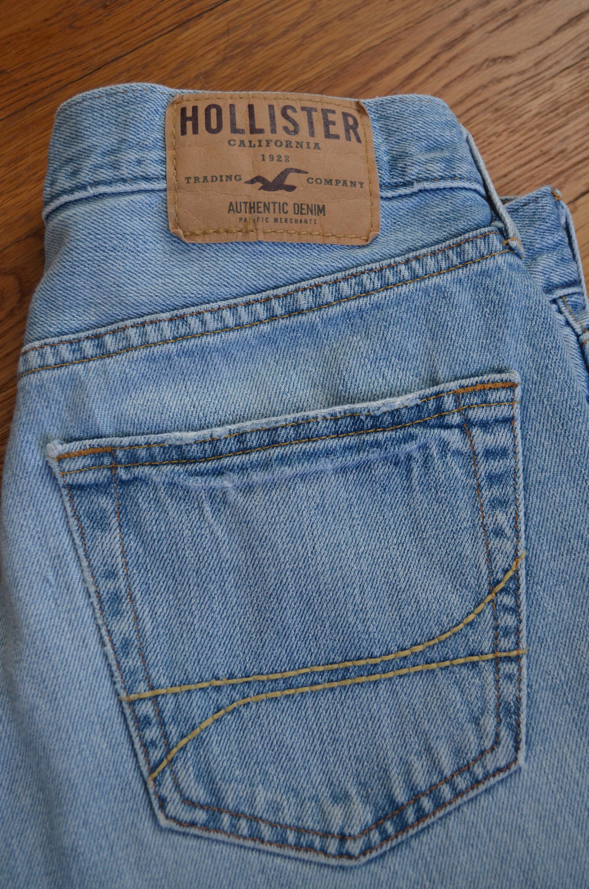 Vintage HOLLISTER California 1922 AUTHENTIC DENIM Slim Straight Button Fly  Jeans Size 30wx30l 30X30 Women's Womens 