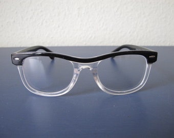 transparent schwarze Acetatbrille im Wayfarer-Stil