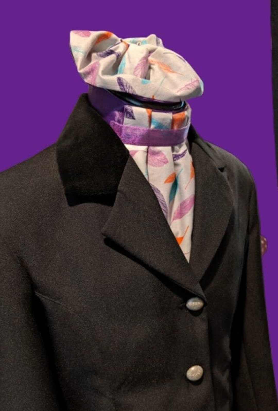 pretied stock tie