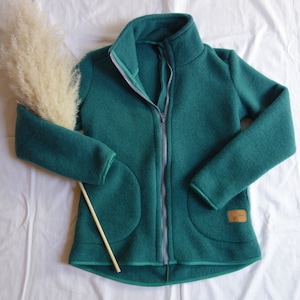 Wolljacke Merino, Fleecejacke aus Bio-Wollfleece, tannengrün, für Damen, mulesingsfrei, Bio, Merinowolle, Reißverschluss