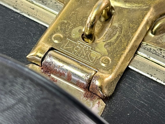 rare 50s suitcase - USA - brass edges | US Trunk,… - image 10