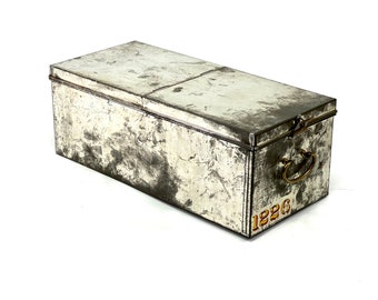 Bank locker drawer, no. 1226, LIPS | Cash box, money bomb, safe, tin can, can, cupboard, used look, rat look, Netherlands