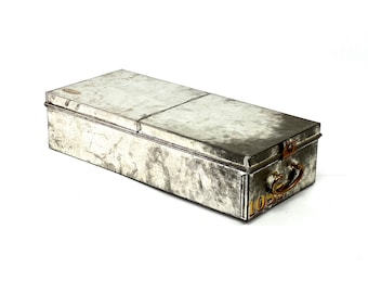 Bank locker drawer, no. 1085, LIPS | Cash box, money bomb, safe, tin can, can, cupboard, used look, rat look, Netherlands