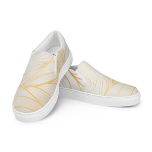 Herren Gold Leaf Canvas Slip-On-Schuhe, Herren Street Style Schuhe, Geschenk für Schuh-Enthusiasten, ideales Schuhdesign für den Fashion-Forward Kerl