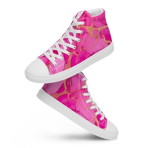 Trendy Pink Pattern High-Tops for Teen Girls, Stylish Women&#39;s Streetwear Shoes, Perfect Gift for Fashion-Conscious Teens