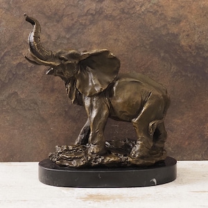 Vintage Bronze Elephant Sculpture on Marble Base – Lucky Elephant Figurine – Antique Style Home Decor – Elegant Gift Idea