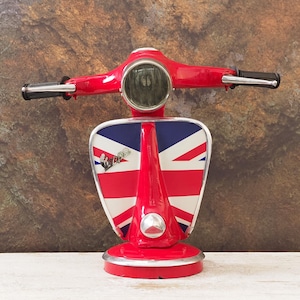 Vintage Italian Vespa Table Lamp Red Union Jack Scooter Side Light (UK plug)