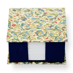 Zettelbox in blau mit italienischem Papier Medicea, 11x11x6cm, Zettelkasten aufklappbar, ca.300 Blatt, schönes Geschenk für Weihnachten