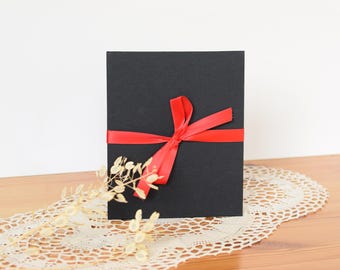 Small Photo Album 6.1x7.5 in – Leporello With Black Pages – Holds 10 Photos 5x7 in – Scrapbooking Album & Keepsake Book