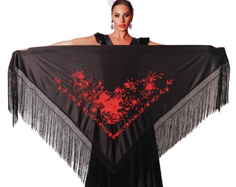 One-sided embroidered triangular manila shawl