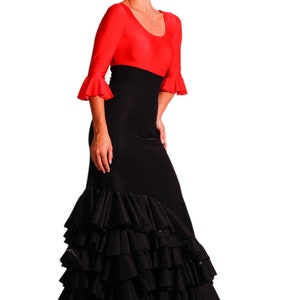 Flamenco skirt with six ruffles and high waist