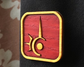 FFXIV Wood Red Mage Pin/Magnet