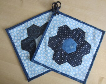 Potholders, 2 pieces