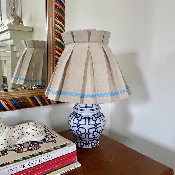 Box Pleat Fabric Lampshade Cover with Ric Rac Trim