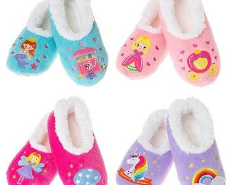 Snoozies Kids super soft comfy slippers foot coverings Washable Slip resist soles Unicorn Fairy Mermaid princess.