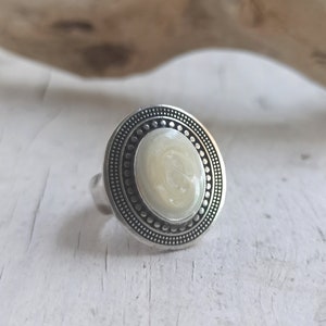 Silver Chunky Ring, Chunky Statement Ring, Antique Silver Adjustable Ring, Boho Ring Ivory