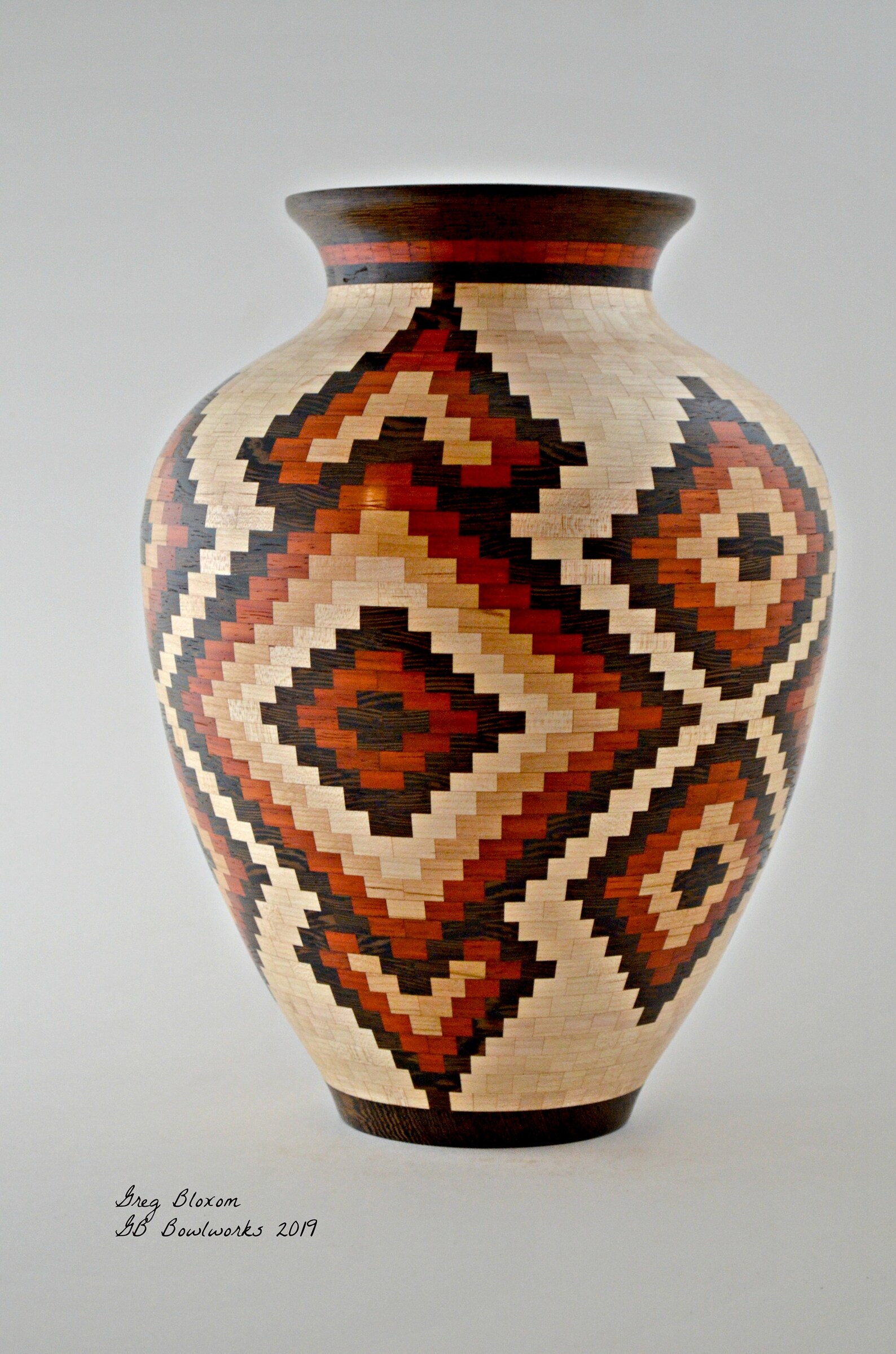 Aztec Crest Vase 1910 Etsy