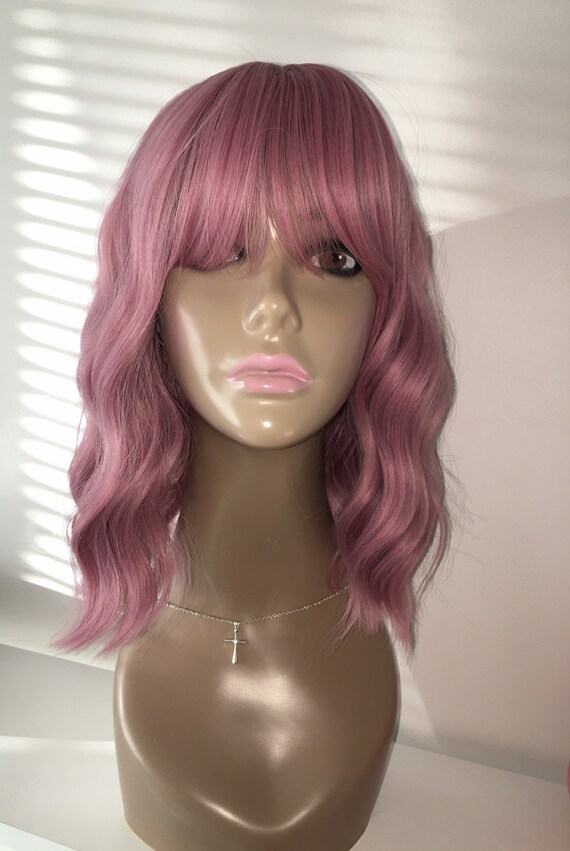 synthetic wavy bob wig