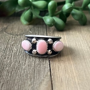 Navajo Made Pink Conch & Sterling Silver Ring