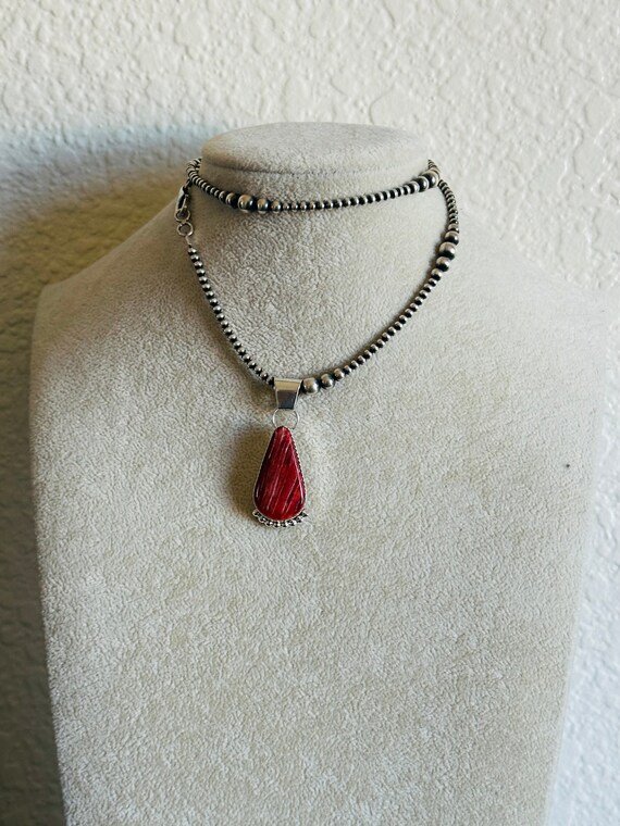 Navajo Made Spny Oyster & Sterlng Slver Clp on Earrngs - Etsy