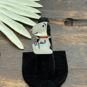 ZUNI INDIAN JEWELRYズ二族インディアンジュエリーSNOOPY