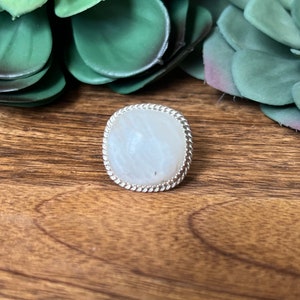 Reda Galvan Moon Stone & Sterling Silver Ring Size 6