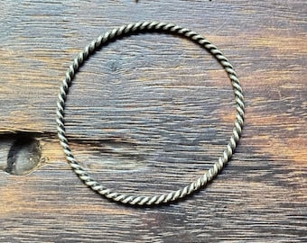 ヴィンテージ Tahe スターリングシルバー ナバホ バングル