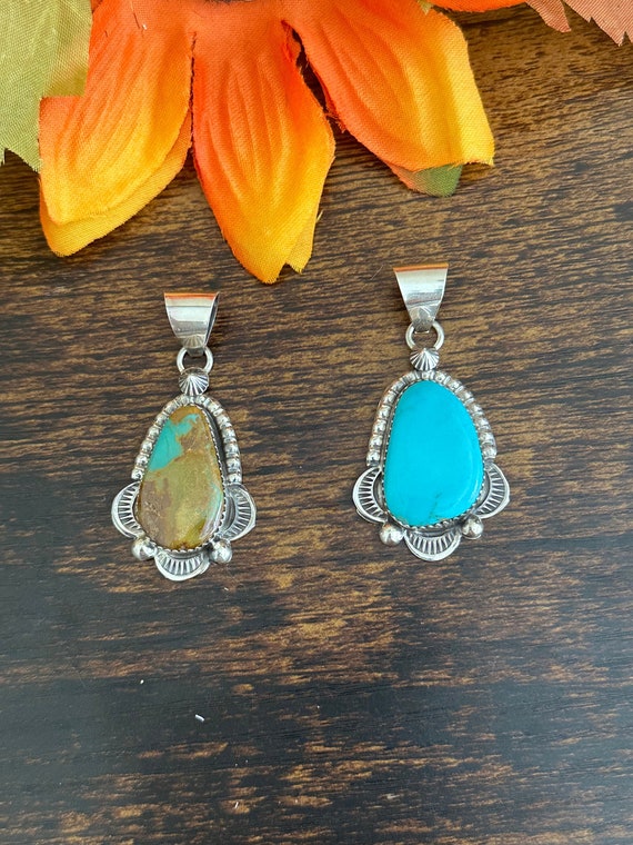 Navajo Made Kingman Turquoise & Sterling Silver Pe