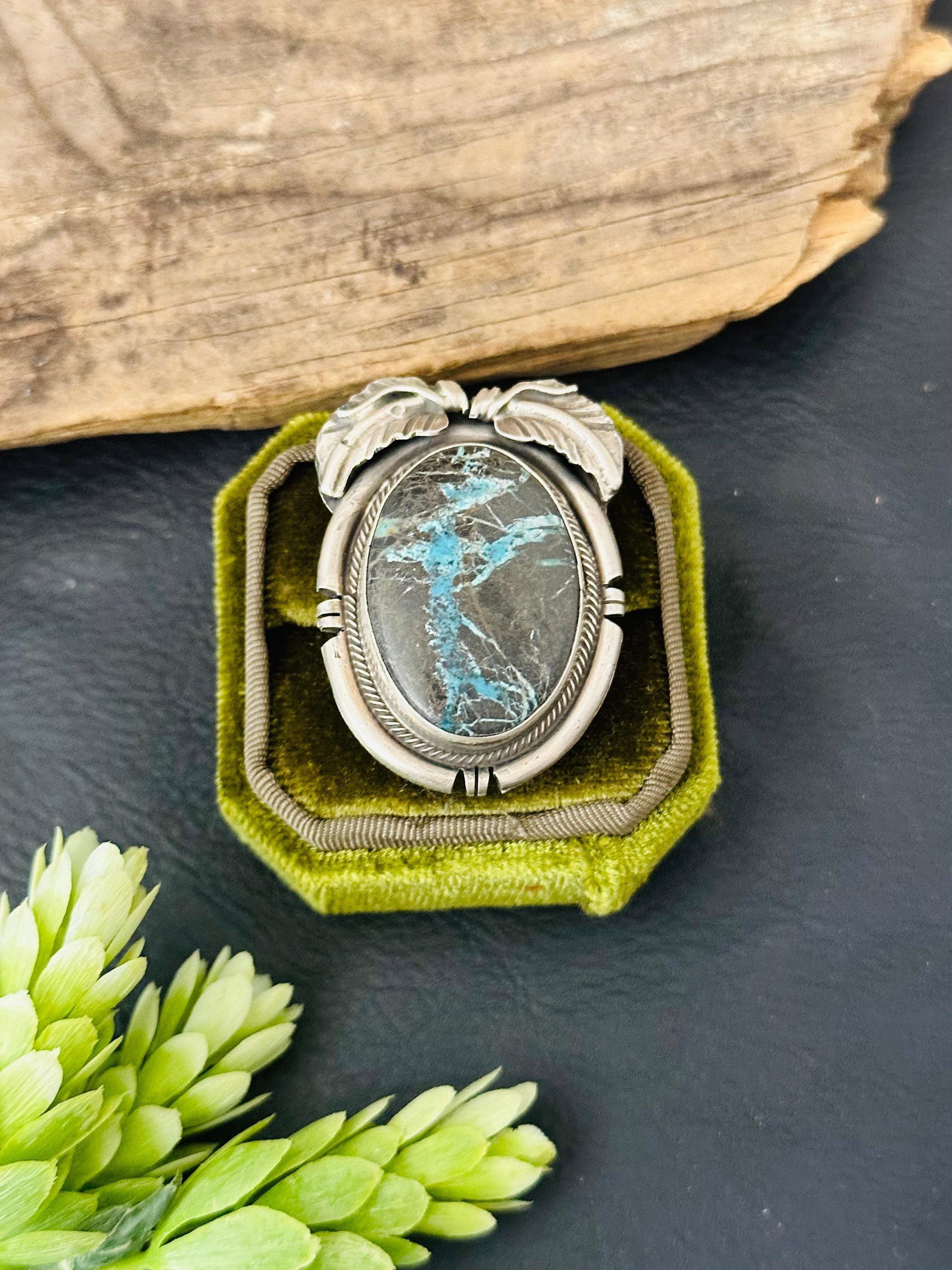 Navajo Made Carico Lake Turquoise & Sterling Silver Ring Navajo Made Carico Lake Turquoise & Sterling Silver Ring