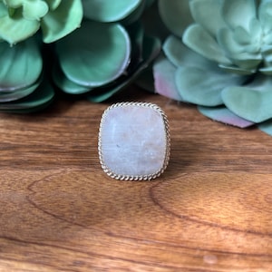Reda Galvan Moon Stone & Sterling Silver Ring Size 5.75