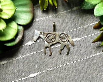 UFO⭐️ ナバホ　AP刻印　ペンダント　銀製 INDIANJEWELRY ナバホ族:Steve Arviso ずらっと再入荷