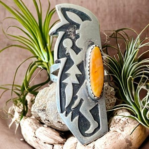 Vintage Navajo Made Spiny Oyster & Sterling Silver Ring Size 8.5