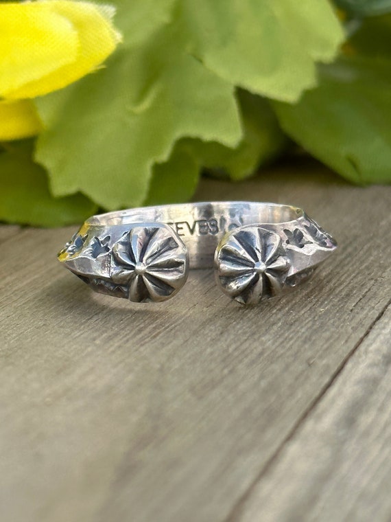 Sunshine cheap reeves ring
