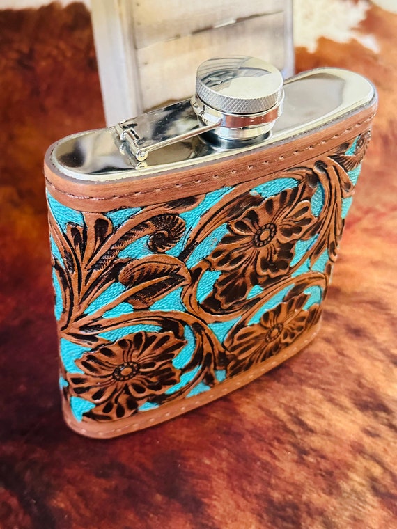 Genuine Tooled Leather 16 oz Flask - image 3