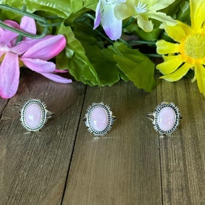 Navajo Made Pink Conch & Sterling Silver Ring