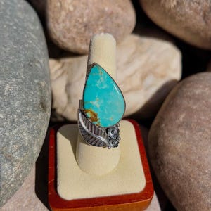 Southwest Number 8 Turquoise & Sterling Silver Ring Size 7.5