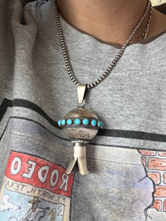 ナバホ族製キングマンターコイズ＆スターリングシルバーの